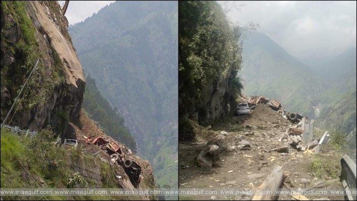 హిమాచల్‌లో కొండ చరియలు విరిగి పడి 11 మంది మృతి